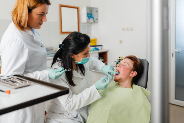 Best Emergency Tooth Extraction in Moyock, NC